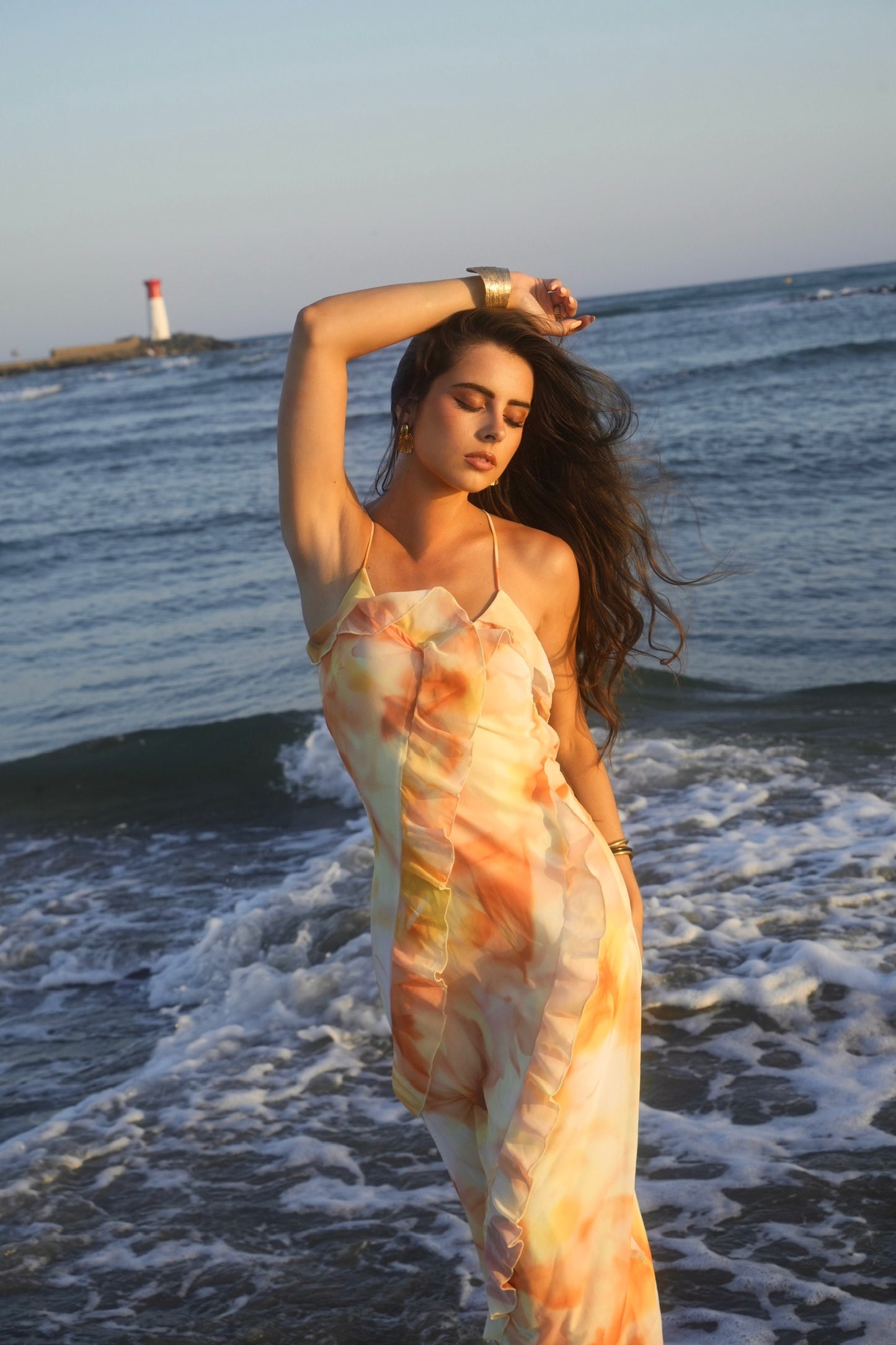 Robe longue fleurie à volants